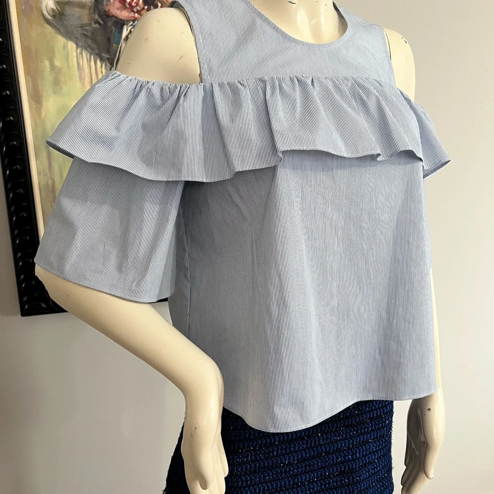 BCBGeneration Ruffled Striped Cold-Shoulder Top - Picture 4 of 10